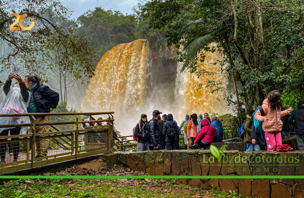 Cataratas Cerca De 20 Mil Ingresos Durante El Finde Largo Y Una