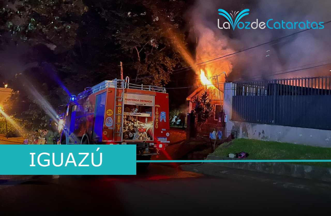 Incendio Deja Una Vivienda Destruida Y Una Familia Hospitalizada Por