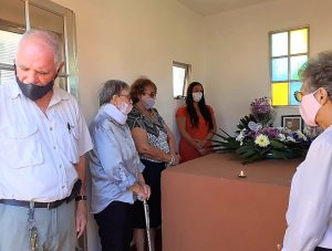 Homenaje a la Dra Marta Teodora Schwarz en el día de su cumpleaños | La Voz de Cataratas