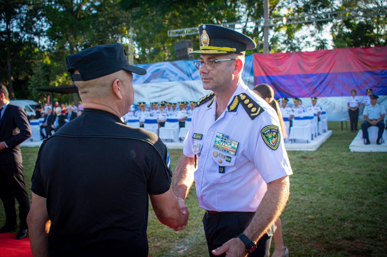 Compromiso y dedicación: 2280 policías fueron promovidos a sus nuevas jerarquías imagen-6