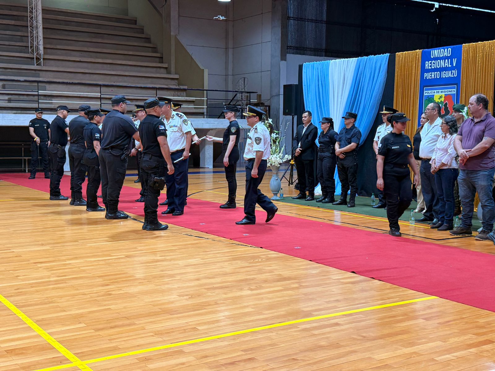 Ascensos y reconocimientos en la Policía de Misiones: 80 efectivos promovidos en Iguazú imagen-17
