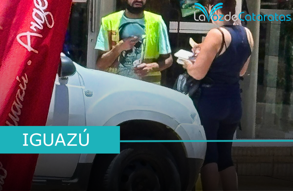 Ordenanza vs realidad: los “trapitos” siguen en el centro de Iguazú y generan quejas de turistas