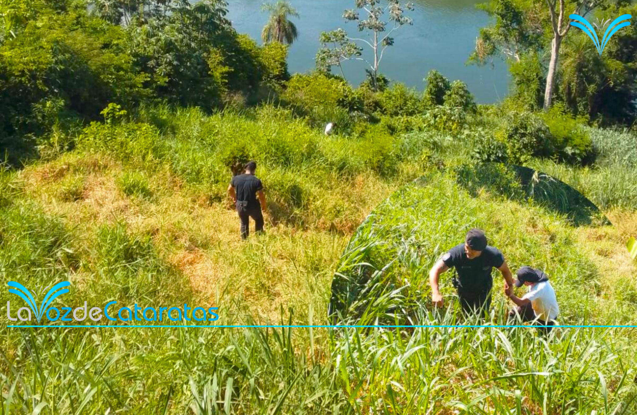 Turista se lastimó el tobillo al descender un barranco y debió ser asistido por la Policía imagen-6