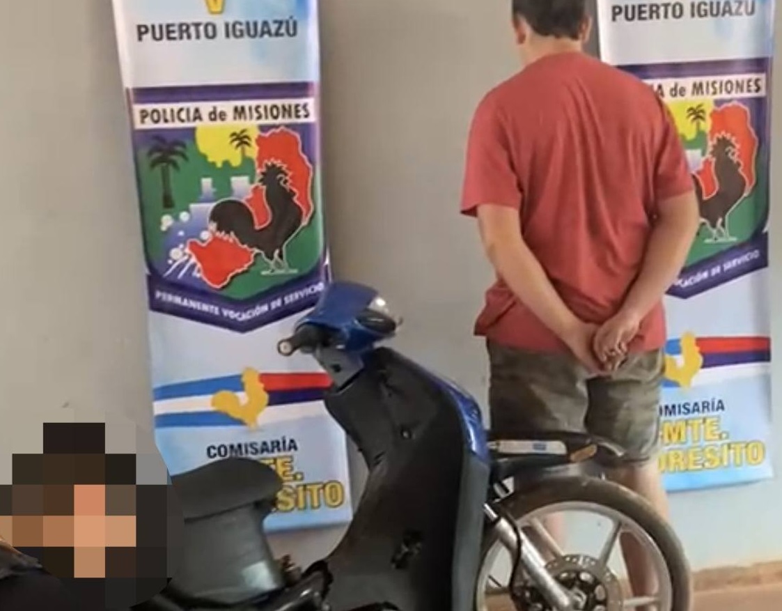 Comandante Andresito: se filmaba haciendo “willys” frente a escuelas y la Policía le secuestró la moto imagen-5