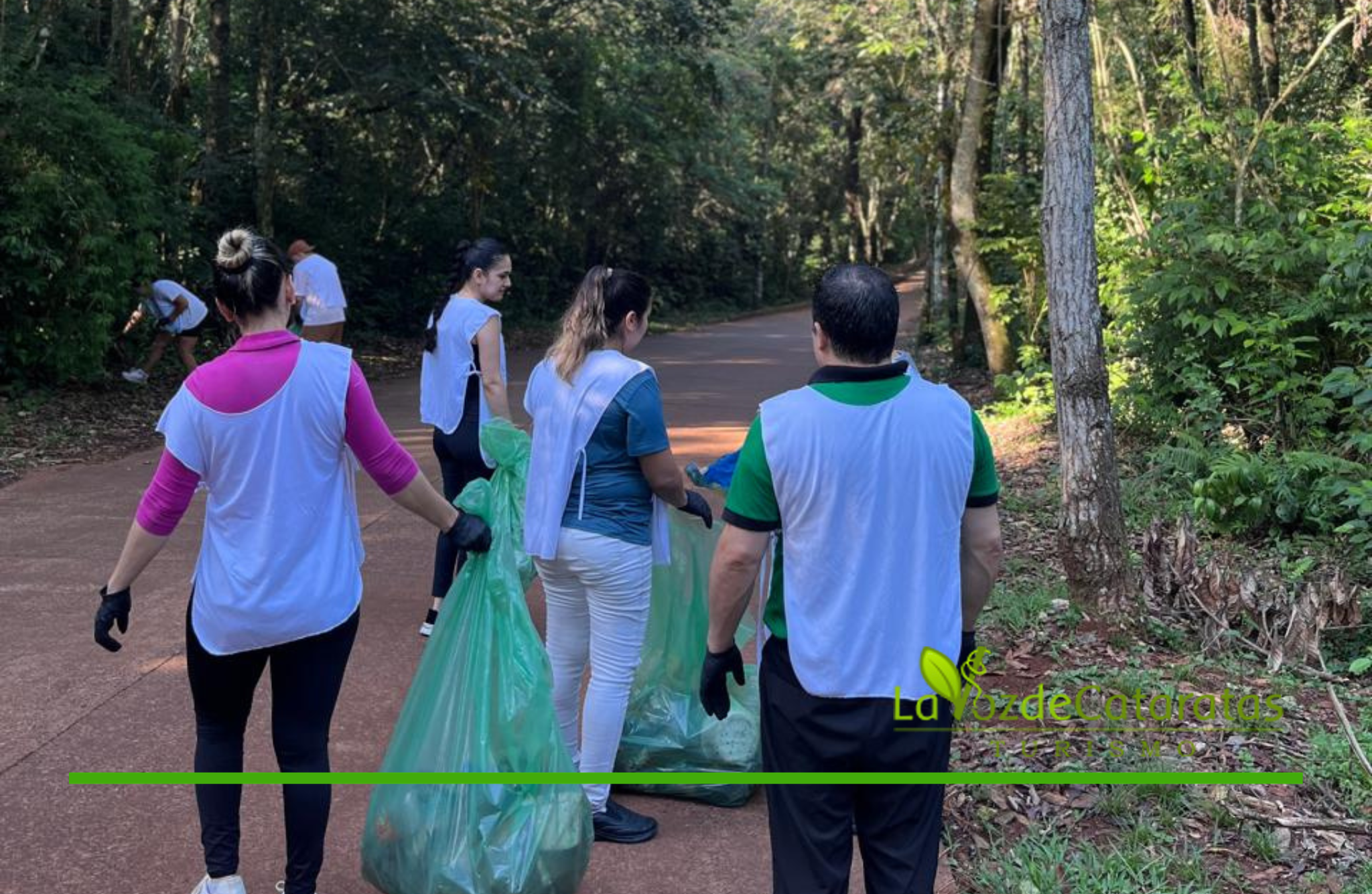 Día de la Tierra: colaboradores de Loi Suites Iguazú recolectaron 60 kilos de residuos en las 600 hectáreas imagen-8