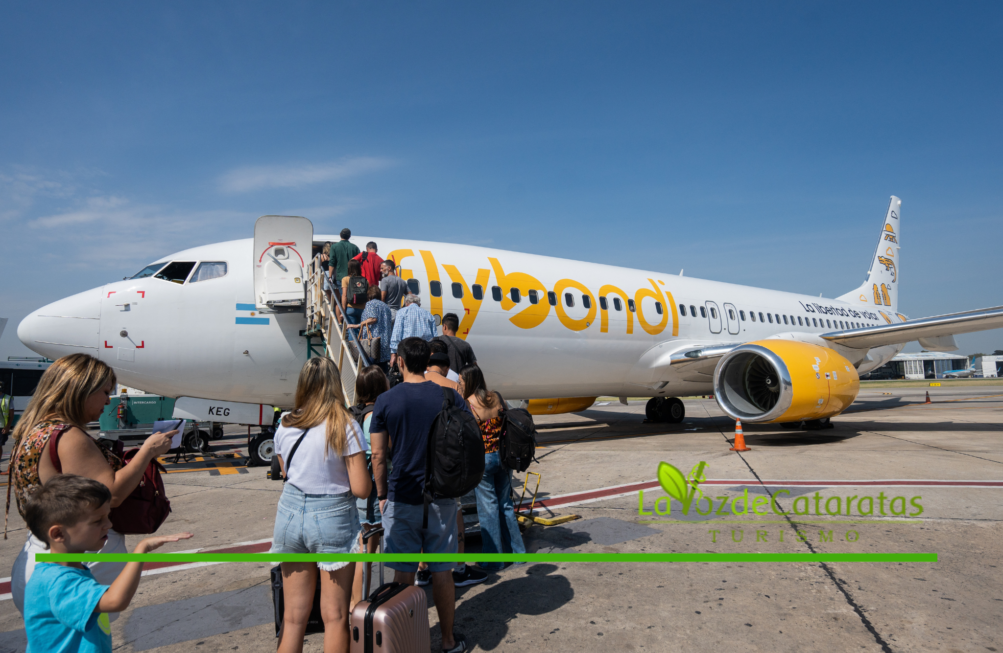 Pasajero rompió computadoras y generó incidentes en el aeropuerto tras discusión con Flybondi imagen-6