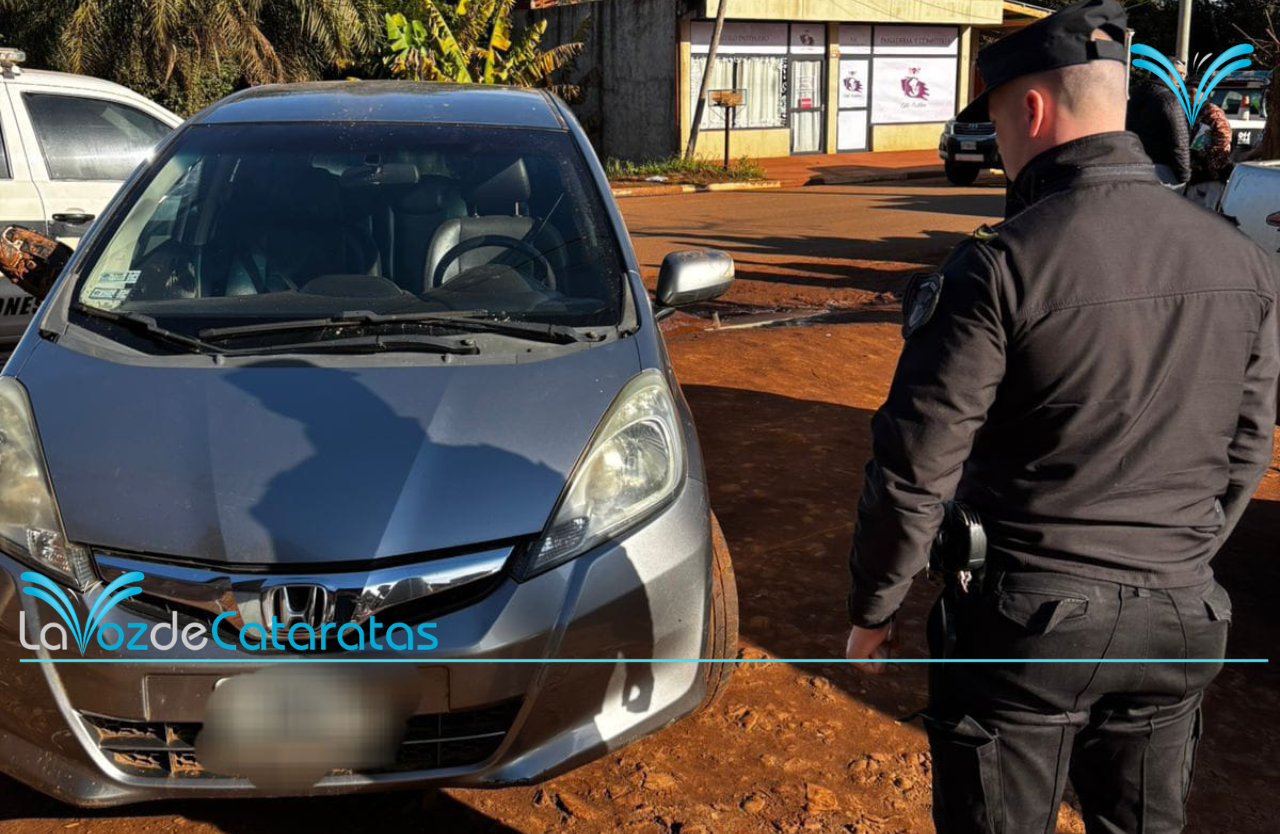 Manejaba un Honda Fit robado: dijo que se lo prestó su ex cuñado, ahora prófugo imagen-6