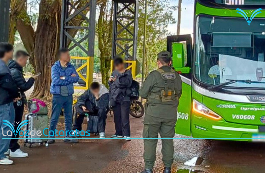 La Justicia Federal investiga el ingreso irregular de ciudadanos chinos y analiza un presunto caso de cohecho 8 La Justicia Federal investiga el ingreso irregular de ciudadanos chinos y analiza un presunto caso de cohecho imagen-7