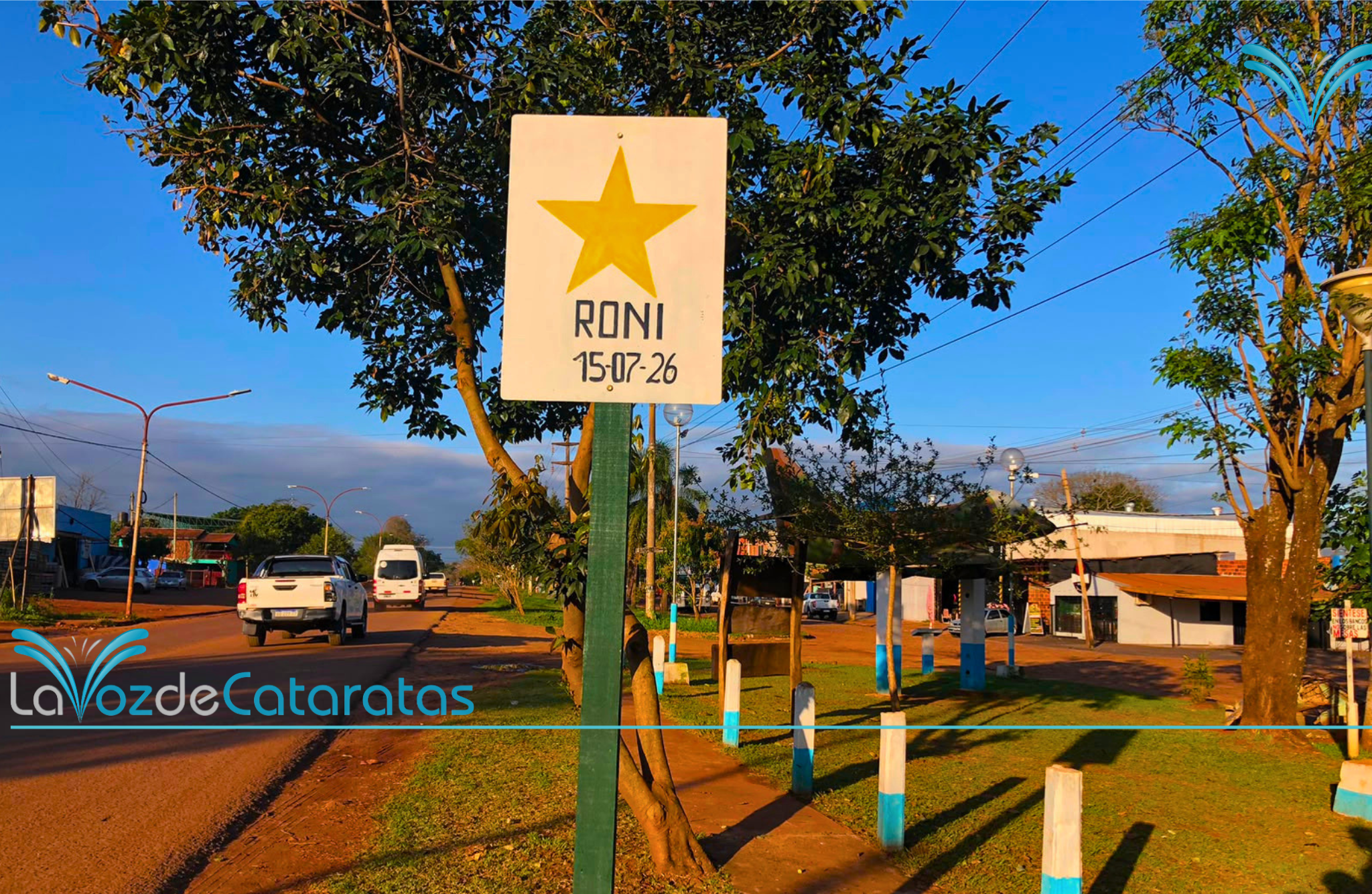 Entre abrazos, lágrimas y dolor, colocaron una estrella amarilla en memoria de Roni imagen-8