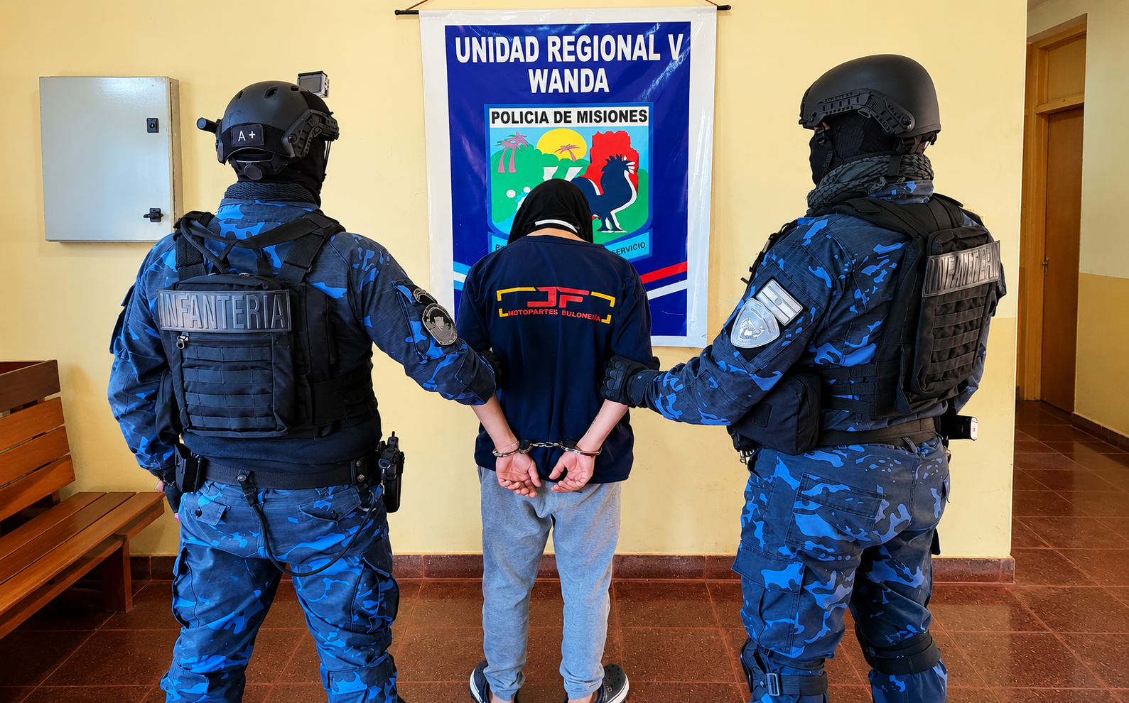 Wanda: detuvieron a un joven acusado de asaltar a un delivery y buscan a su cómplice imagen-6