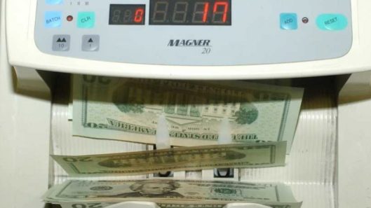 000