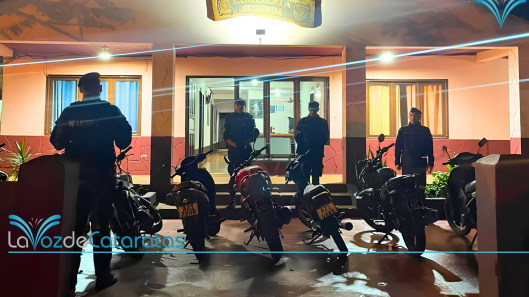 13 motocicletas detenidas en la madrugada