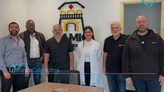 AHF visitó se reunió con personal de salud en iguazu