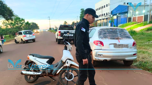 Adolescente chocó un auto estacionado._20260907_194503_0000