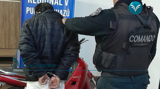 Circulaba sin papeles y descubrieron que la motocicleta había sido robada
