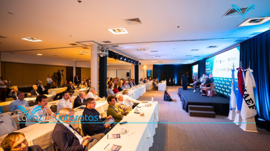 El IAEF abrió su 47ª Convención en Iguazú y hoy cerrará con la visita de Javier Milei