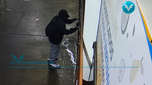 Entraron a robar de madrugada a un comercio uno cayó en Villa Tacuara y buscan al segundo