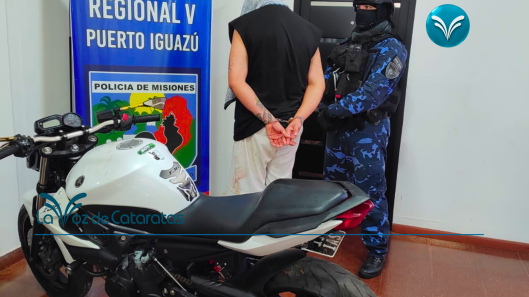 _Hacía maniobras peligrosas, las subía a Instagram y allanaron su vivienda y secuestraron la motocicleta