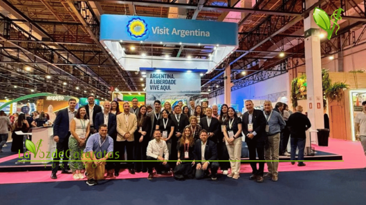 Iguazú Argentina fortaleció su presencia en el mercado brasileño durante la ABAV Expo 2026 (1)