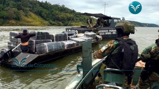 Interceptaron una lancha con mercadería de contrabando valuada en más de $186 millones (1)