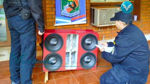 Música a todo volumen en el barrio Primavera vecinos reclamaron y secuestraron el equipo