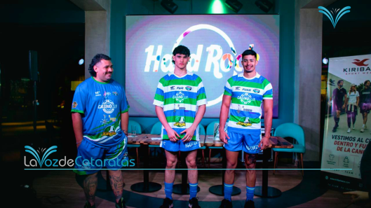 Nuevos colores para una nueva etapa Cataratas Rugby Club renovó su indumentaria