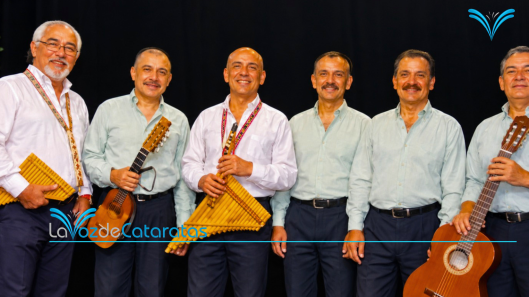 Peña Folklórica música, danza y comidas típicas para compartir en familia