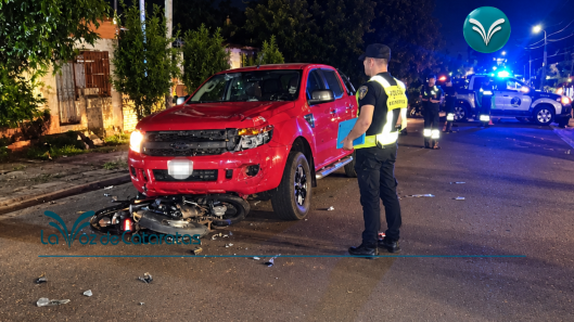 Un joven perdió un pie y una mujer sufrió una fractura de fémur tras un siniestro vial