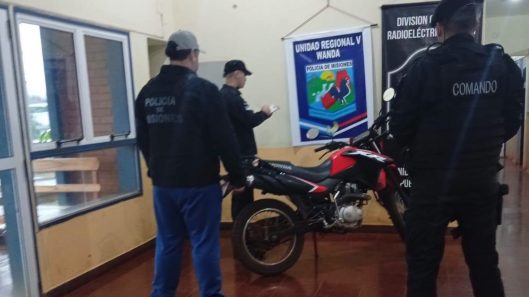Wanda subió a Instagram sus maniobras peligrosas para desafiar a la Policía y terminó con la moto secuestrada