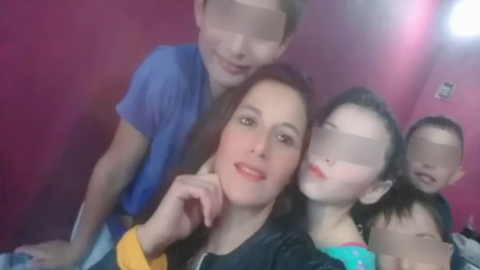 este