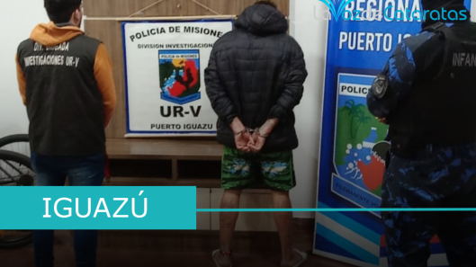 ex convicto debajo dela cama