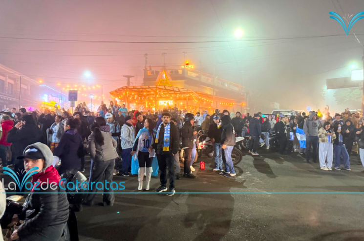 festejo de argentina en iguazu