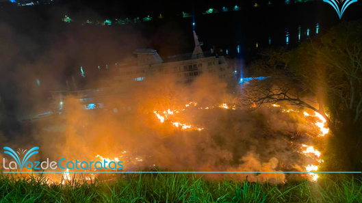 incendio costanera de iguazu
