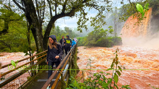 _más de 10.000 visitantes en Cataratas lavozdecataratas