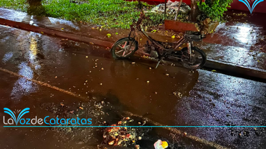 moto incendiada