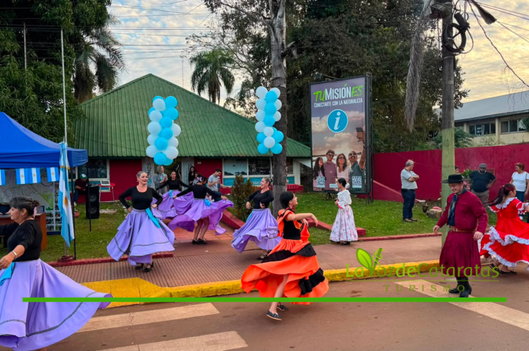 primeros turistas en iguazu