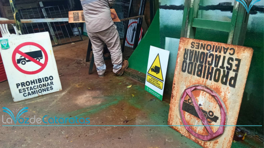 vandalismo de señales de tránsito